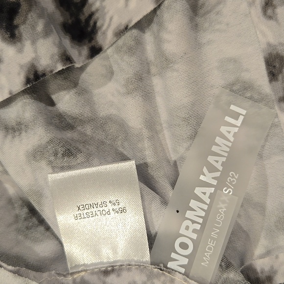 Nwt! Norma Kamali Turtle Top XXS - Picture 4 of 4